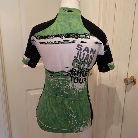 Biking jacket in mint condition. - Picture 2 of 3